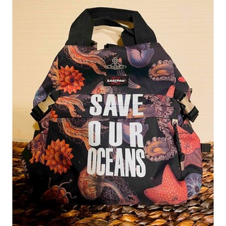 ヴィヴィアンウエストウッド(Vivienne Westwood)の最終出品！ヴィヴィアン　eastpak リュック　save our oceans(バッグパック/リュック)