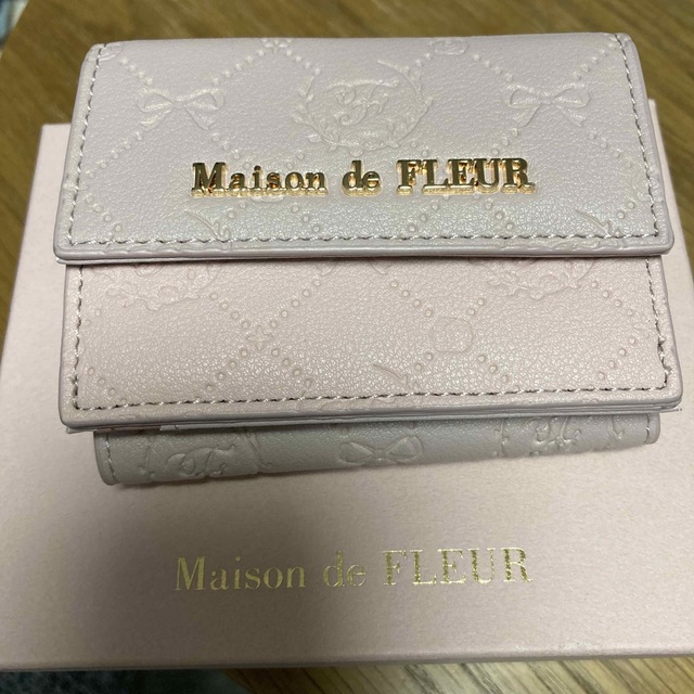 Maison de FLEUR モノグラムバイカラーミニウォレット 財布