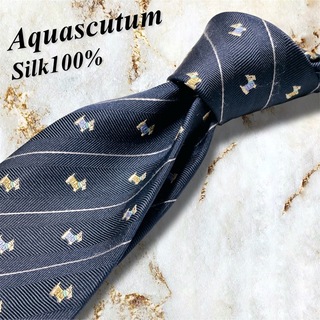 アクアスキュータム(AQUA SCUTUM)の美品✨アクアスキュータム アニマル柄 ネクタイ シルク100% ネイビー 犬(ネクタイ)