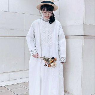 TSUHARU by Samansa Mos2 - チェック織りレース刺繍ワンピース
