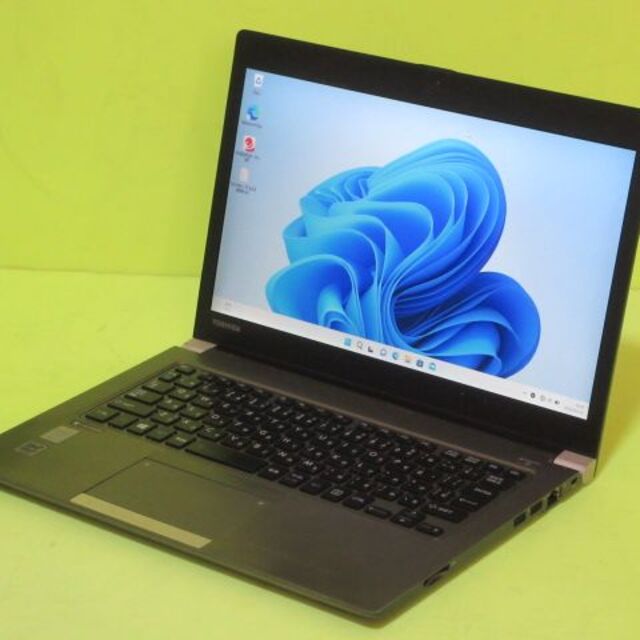 東芝 ノートパソコン DynaBook R63/P Core-i5