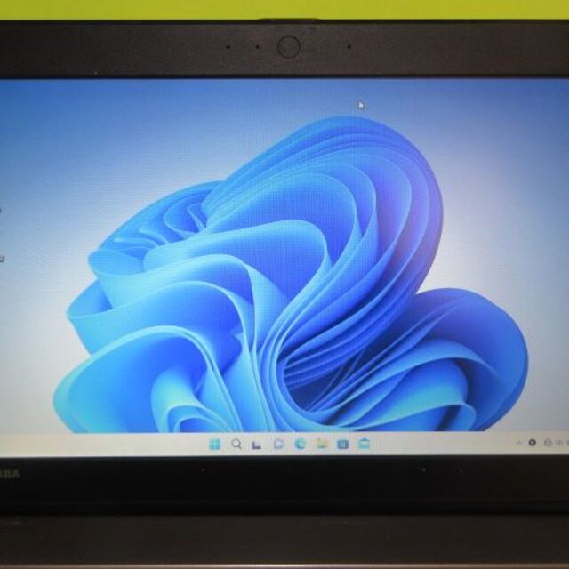 東芝(トウシバ)の美品dynabook R63P i5-5200U 128GB 4G Office スマホ/家電/カメラのPC/タブレット(ノートPC)の商品写真