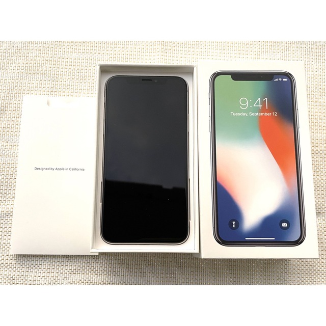 ★iPhone X SIMフリー 64GB シルバーdocomo