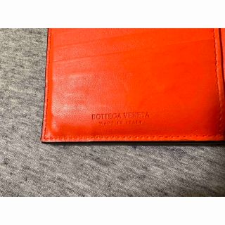 BOTTEGA VENETA ボッテガ 二つ折り　黒×オレンジ