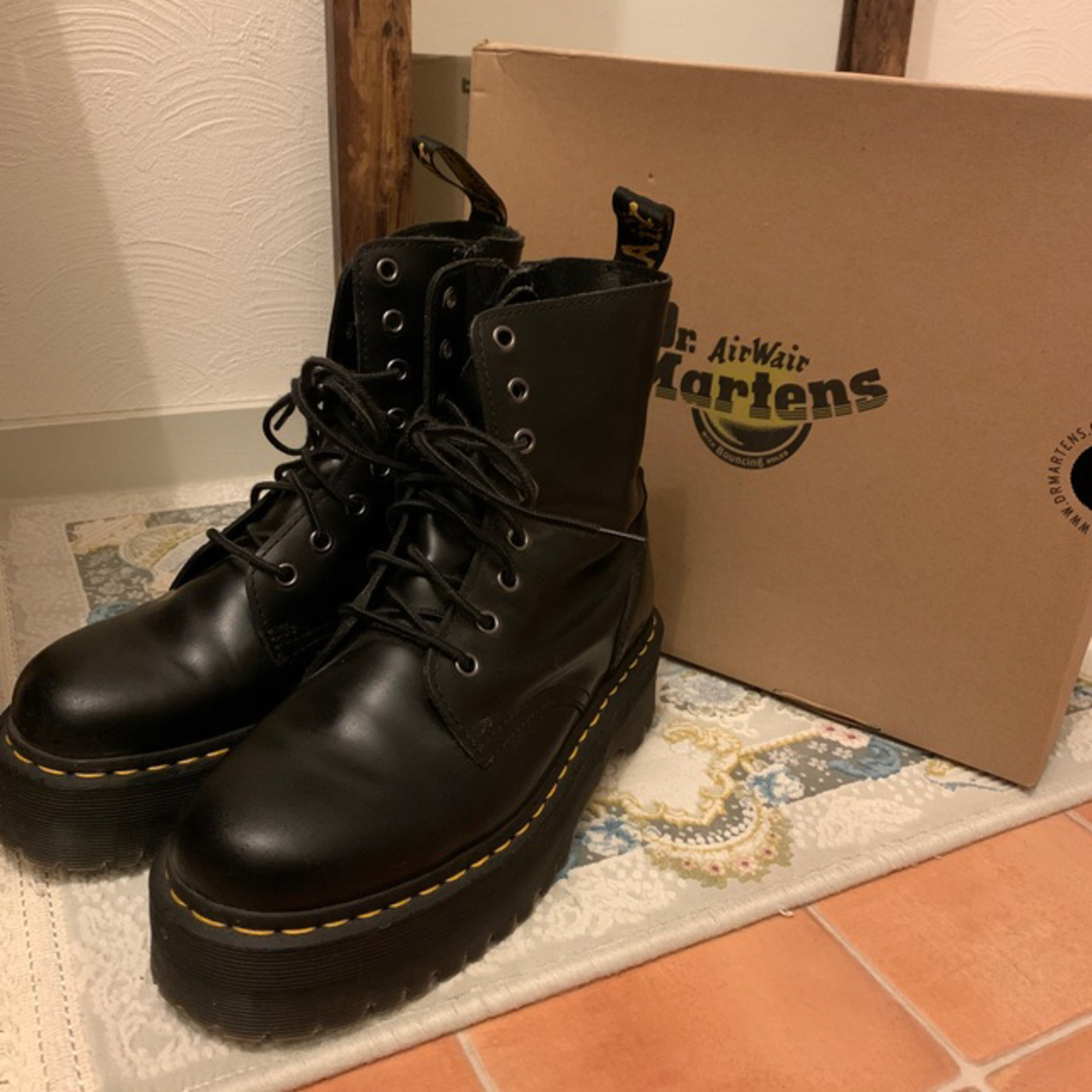 Dr.Martens(ドクターマーチン)の※ari様お取り置き　ドクターマーチン JADON8ホール メンズの靴/シューズ(ブーツ)の商品写真