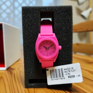 ニクソン(NIXON)のNIXON timetellerp hotpink(腕時計)