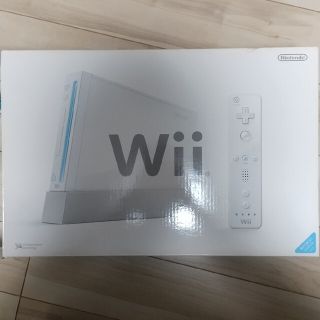 Nintendo Wii 本体／Wiifit セット(家庭用ゲーム機本体)