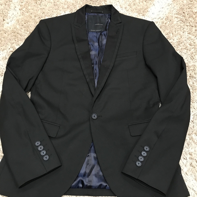 ZARA(ザラ)の【美品】ZARA ブラック テーラードジャケット タキシード BLACK TAG メンズのジャケット/アウター(テーラードジャケット)の商品写真