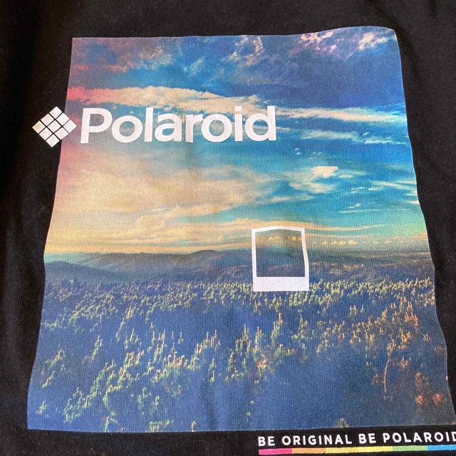 GU(ジーユー)のGU ジーユー POLAROID  長袖  Tシャツ  黒 Ｌサイズ メンズのトップス(Tシャツ/カットソー(七分/長袖))の商品写真