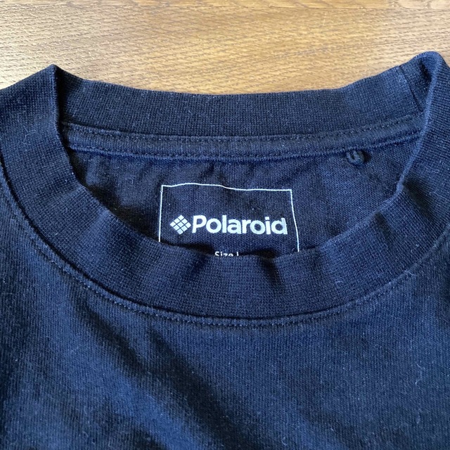 GU(ジーユー)のGU ジーユー POLAROID  長袖  Tシャツ  黒 Ｌサイズ メンズのトップス(Tシャツ/カットソー(七分/長袖))の商品写真