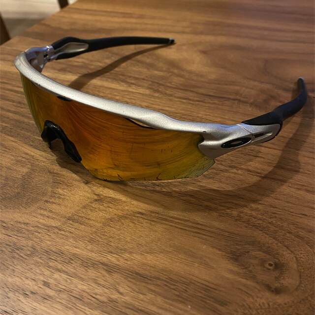 Oakley(オークリー)のオークリー サングラス メンズのファッション小物(サングラス/メガネ)の商品写真