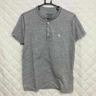 アバクロンビーアンドフィッチ(Abercrombie&Fitch)のアバクロンビー&フィッチ　アイコンヘンリーTシャツ　XS  グレー(Tシャツ/カットソー(半袖/袖なし))