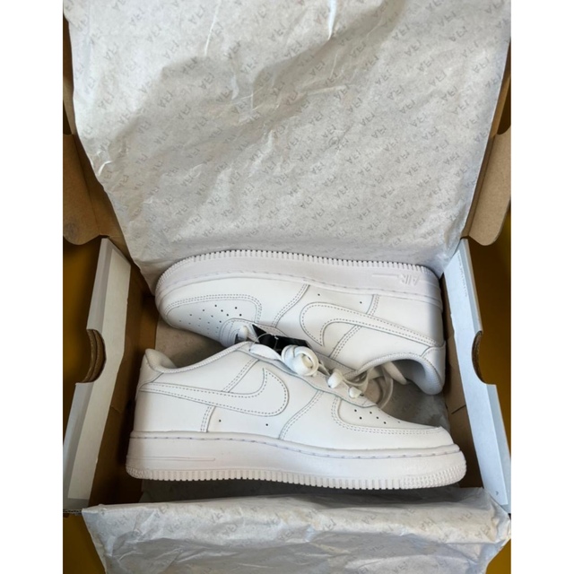 24新品ナイキ エアフォース1 NIKE AIR FORCE 1 LE GS靴/シューズ