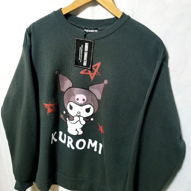 サンリオ(サンリオ)のサンリオ  クロミちゃん  新品  トレーナー  KUROMI  チャコルグレー メンズのトップス(スウェット)の商品写真