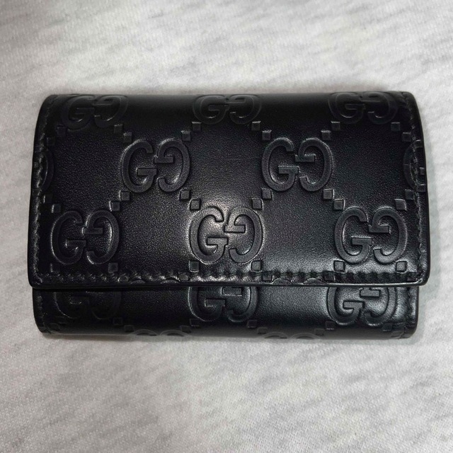 GUCCIキーケース シマライン-