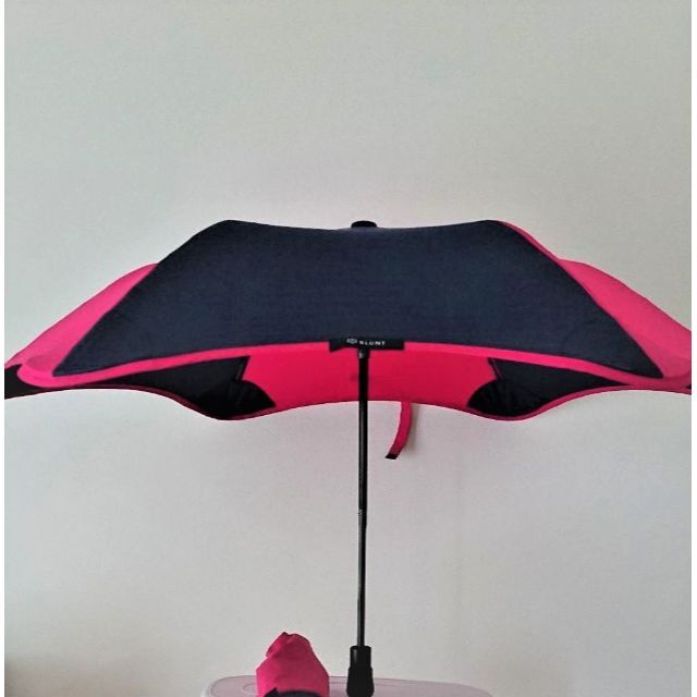 mont bell(モンベル)の【雨傘.UV】 ブラント (BLUNT) 耐風傘 ジャンプ式グラスファイバー スポーツ/アウトドアのアウトドア(登山用品)の商品写真