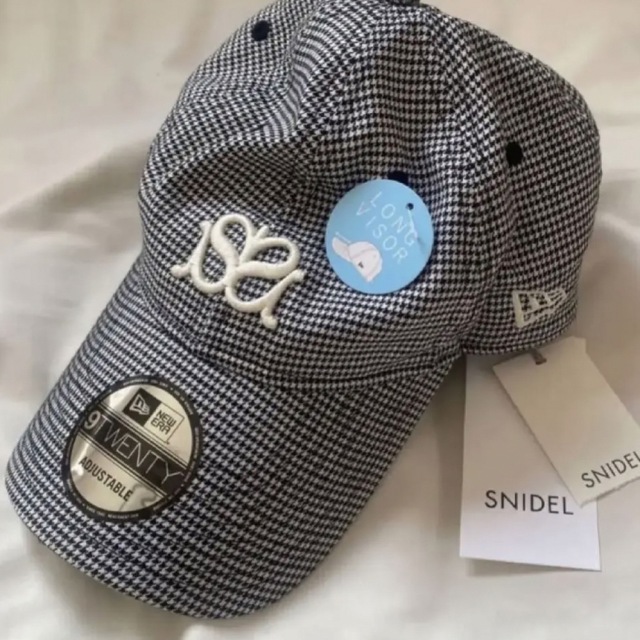 SNIDEL(スナイデル)の【SNIDEL|NEW ERA】コラボキャップ　ニューエラ レディースの帽子(キャップ)の商品写真