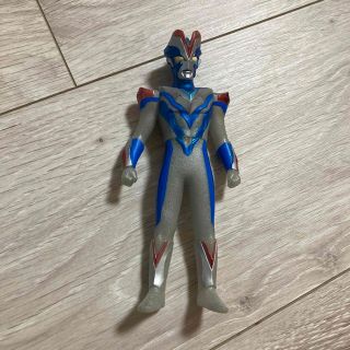 ウルトラマンビクトリーナイト　ソフビ(特撮)