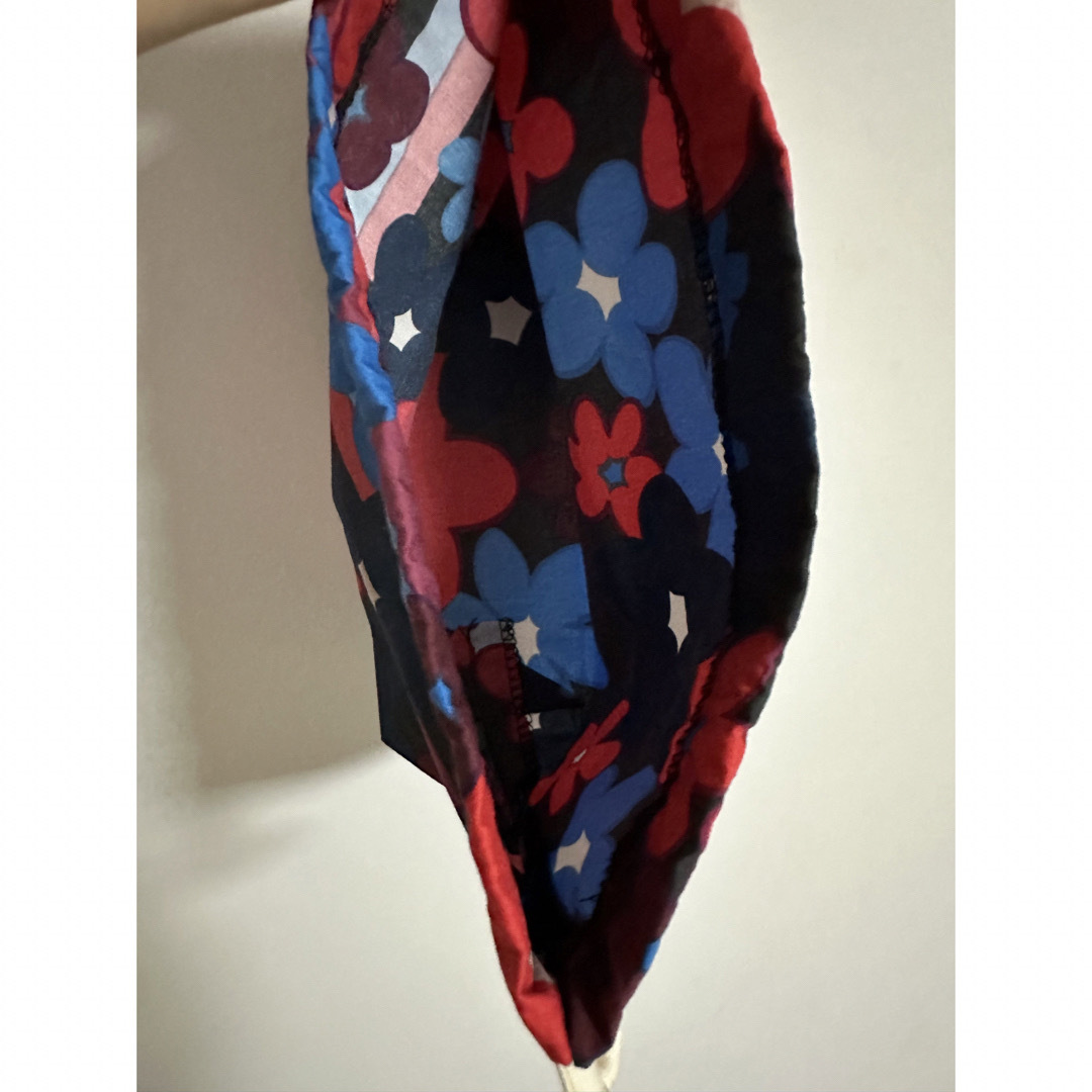 Marni(マルニ)のMarni flower cafe バレンタイン限定巾着 レディースのバッグ(その他)の商品写真