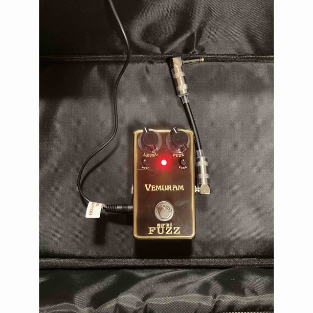 美品　vemuram myriad fuzz  保証期間内