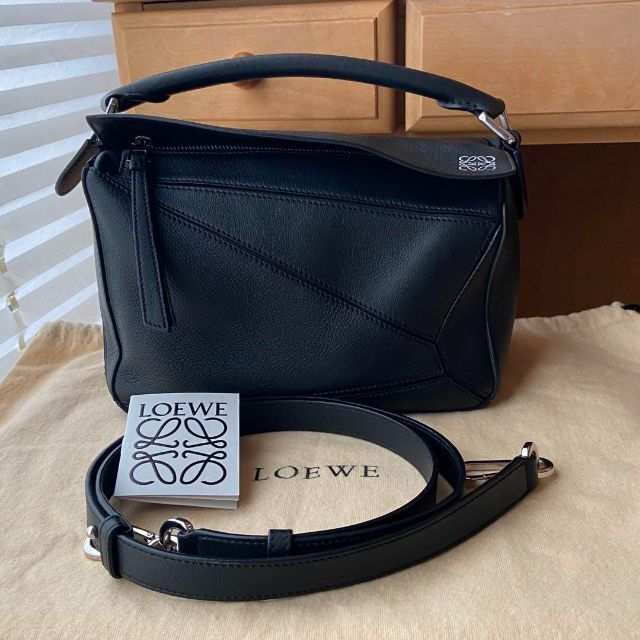 数々のアワードを受賞】 LOEWE - LOEWE ロエベ パズルバッグ スモール