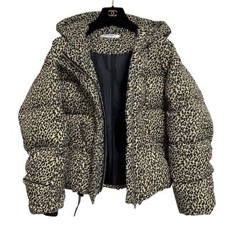 【美品】シャルルシャトン Leopard hoodie down jacket