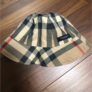 バーバリー(BURBERRY)のバーバリー　帽子　ベビー　リバーシブル(帽子)