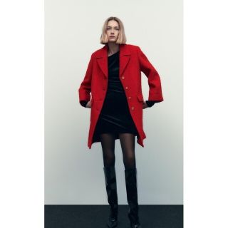 ザラ(ZARA)の【新品】ZARA☆赤コート☆レリーフ加工ウール混コート(チェスターコート)