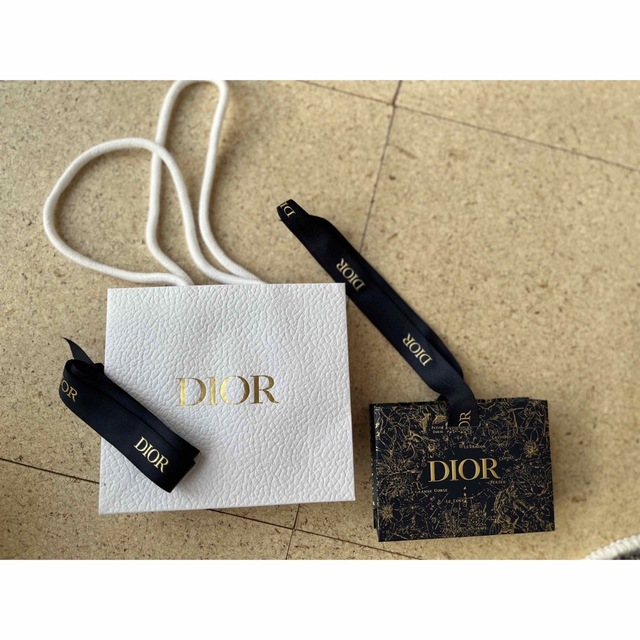 Dior(ディオール)のDior クリスマス限定ショッパー レディースのバッグ(ショップ袋)の商品写真