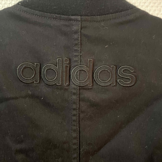 adidas(アディダス)のadidas ジャケット　バックロゴ レディースのジャケット/アウター(ノーカラージャケット)の商品写真