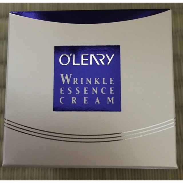 O'LEARY(オリリー)のオリリーリンクルエッセンスクリーム30ｇ コスメ/美容のスキンケア/基礎化粧品(フェイスクリーム)の商品写真