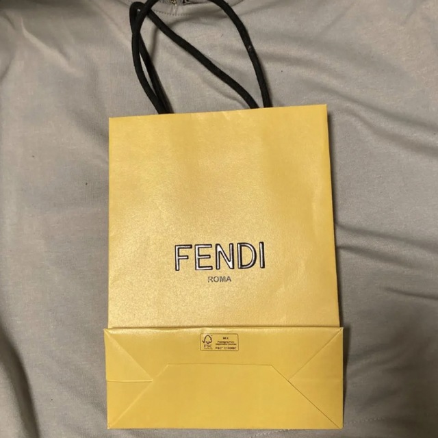 FENDI(フェンディ)のFENDI 紙袋 レディースのバッグ(ショップ袋)の商品写真