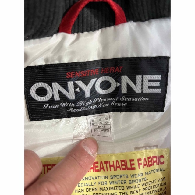 ONYONE(オンヨネ)のON YO NE FINLAND ALPINE SKI TEAM/スキーウェア スポーツ/アウトドアのスキー(ウエア)の商品写真