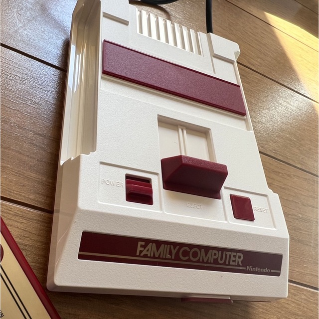 ファミリーコンピュータ(ファミリーコンピュータ)のファミコンミニ エンタメ/ホビーのゲームソフト/ゲーム機本体(家庭用ゲーム機本体)の商品写真
