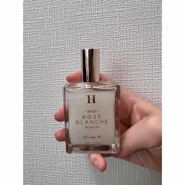 Her lip to(ハーリップトゥ)のPerfume Oil - ROSE BLANCHE - コスメ/美容の香水(香水(女性用))の商品写真