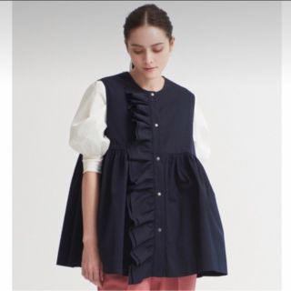 yori ダブルフリルジレ ネイビー 紺色 38の通販 by s. shop|ラクマ