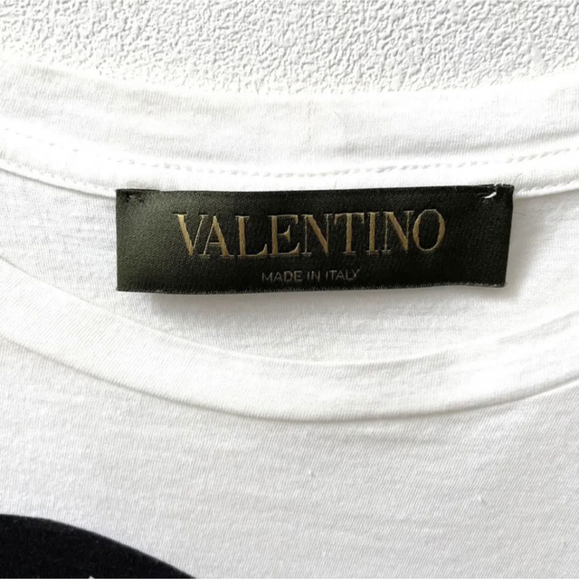 VALENTINO(ヴァレンティノ)の【定価10万✨】VALENTINO(ヴァレンティノ) 希少Tシャツ【男女兼用可】 メンズのトップス(Tシャツ/カットソー(半袖/袖なし))の商品写真