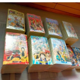 ワンピース(ONE PIECE)のワンピース　1巻〜75巻＋３冊(少年漫画)