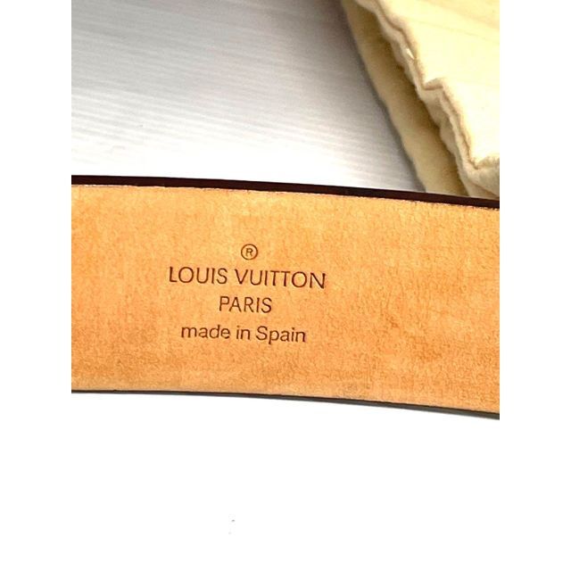 LOUIS VUITTON(ルイヴィトン)のルイヴィトン　ロゴバックルベルト　サイズ調整可 メンズのファッション小物(ベルト)の商品写真
