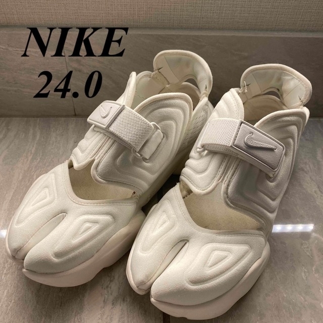 W NIKE AQUA RIFT アクアリフト 24㎝ 白