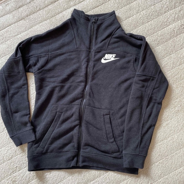 NIKE(ナイキ)のNIKEスエット キッズ/ベビー/マタニティのキッズ服男の子用(90cm~)(ジャケット/上着)の商品写真