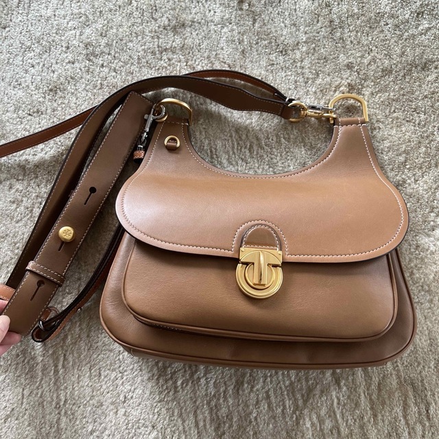 Tory Burch(トリーバーチ)のトリーバーチ　ダブルストライプ　バック レディースのバッグ(ショルダーバッグ)の商品写真