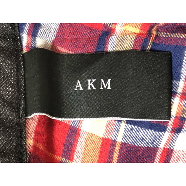 AKM(エイケイエム)のAKM×Wrangler（エイケイエム×ラングラー）S1129　スリム　ブラックデニムパンツ　【中古】【007】 メンズのパンツ(デニム/ジーンズ)の商品写真