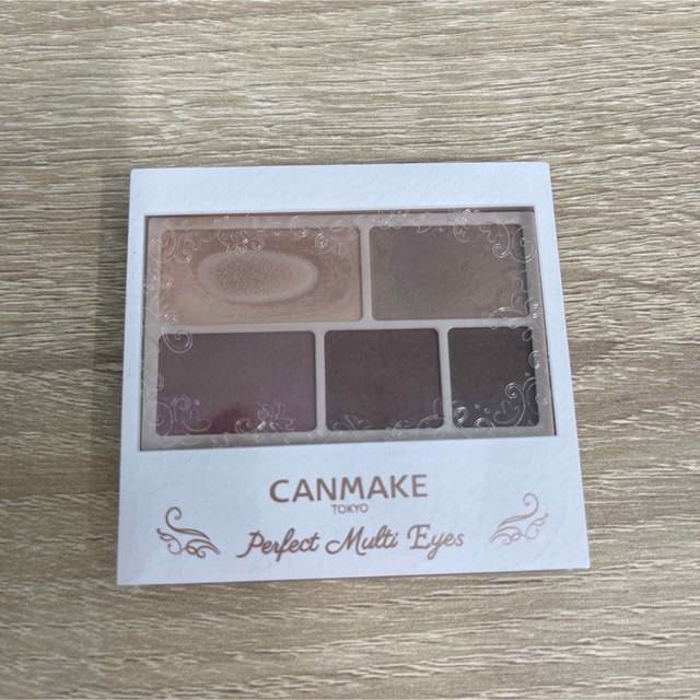 CANMAKE(キャンメイク)のCANMAKE パーフェクトマルチアイズX 04 コスメ/美容のベースメイク/化粧品(アイシャドウ)の商品写真