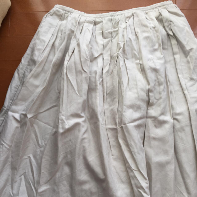 MUJI (無印良品)(ムジルシリョウヒン)の超美品！MUJIフレアスカート レディースのスカート(ひざ丈スカート)の商品写真