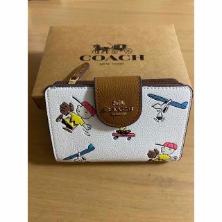 コーチ(COACH)のCOACH×PEANUTS スヌーピー　二つ折財布(財布)