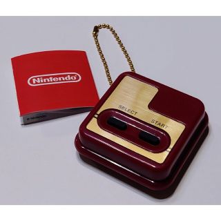 ニンテンドウ(任天堂)のNintendo カプセルトイ コントローラーボタンコレクション ファミコン(キーホルダー)