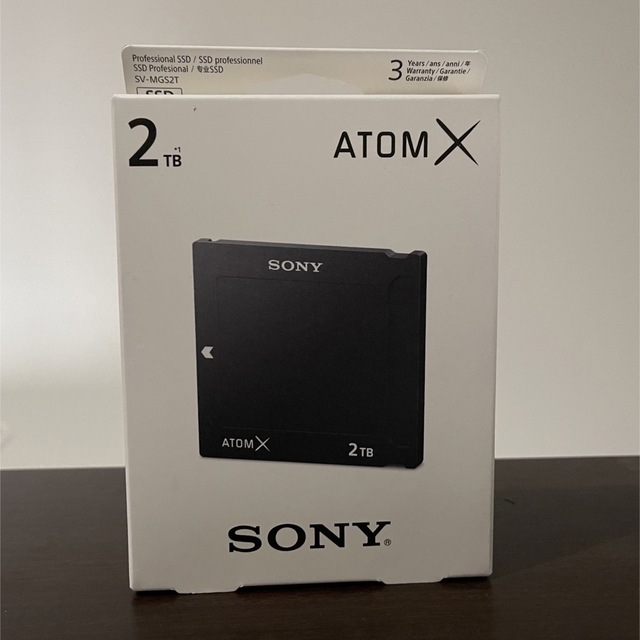 SONY(ソニー)の新品 ATOMOS NINJA-V SONY SSD 2TB SV-MGS2T スマホ/家電/カメラのカメラ(その他)の商品写真