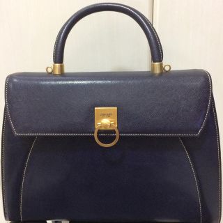 アンクライン(ANNE KLEIN)のYCHAN様専用です。  セット価格(ハンドバッグ)