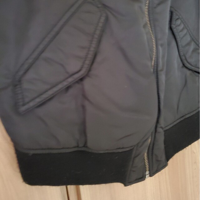 UNIQLO(ユニクロ)のブルゾンLサイズ　ユニクロ レディースのジャケット/アウター(ブルゾン)の商品写真
